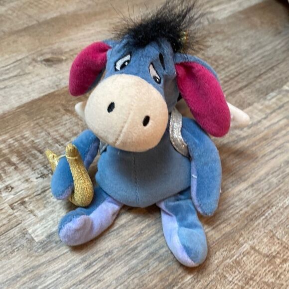 Disney Store Cupid Eeyore Valentines Day Bean Bag Plush Winnie the Pooh 9" - Picture 2 of 11